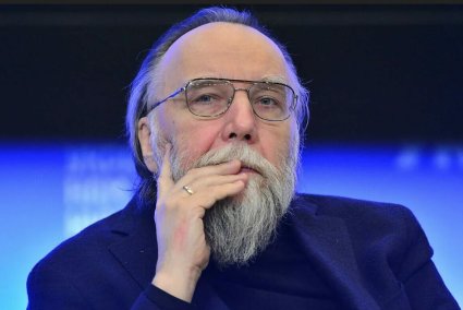 Александр Дугин: Если кто-то не справляется, поищите кого-то, кто справится